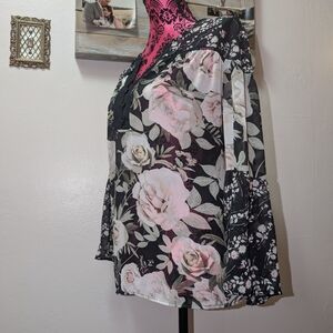 New York & Company Black and Pink Floral Top